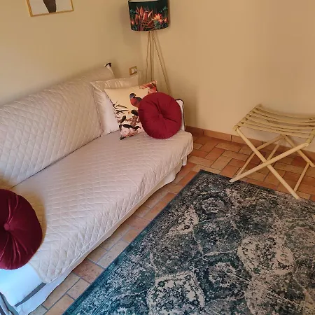 Konukevi Casa Aurora Ravenna