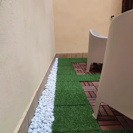 Guest house R&b Casa Aurora 4*