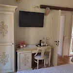 Гостевой дом Casa Aurora 4*