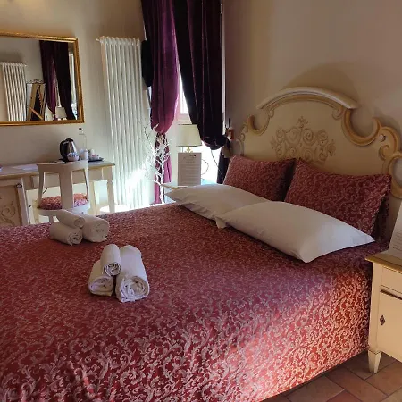 Pensjonat Casa Aurora 4*