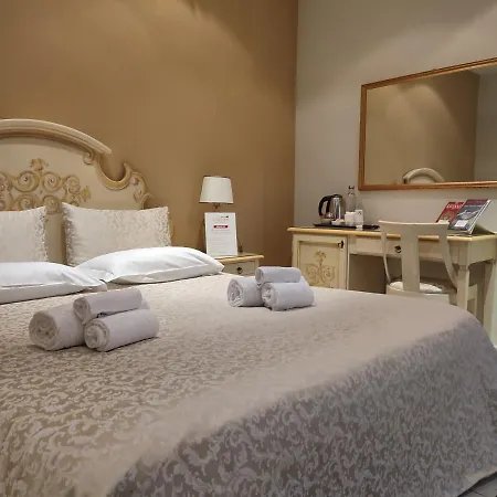 Casa Aurora 4* رافيننا