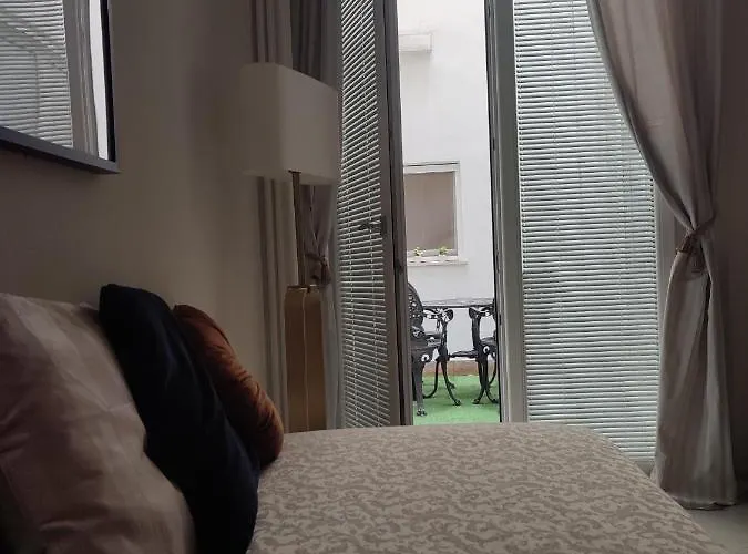 Affittacamere Casa Aurora 4*